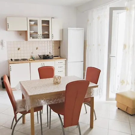 Benedetti Apartman Povljana