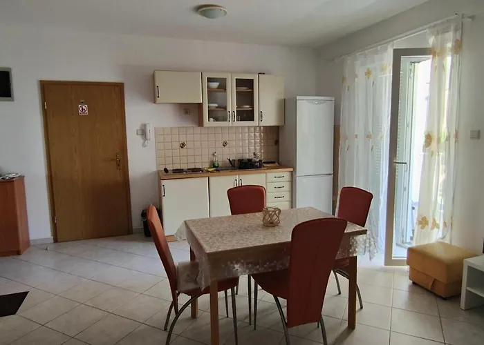 Benedetti Apartman Povljana
