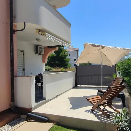 Benedetti Apartamento Povljana